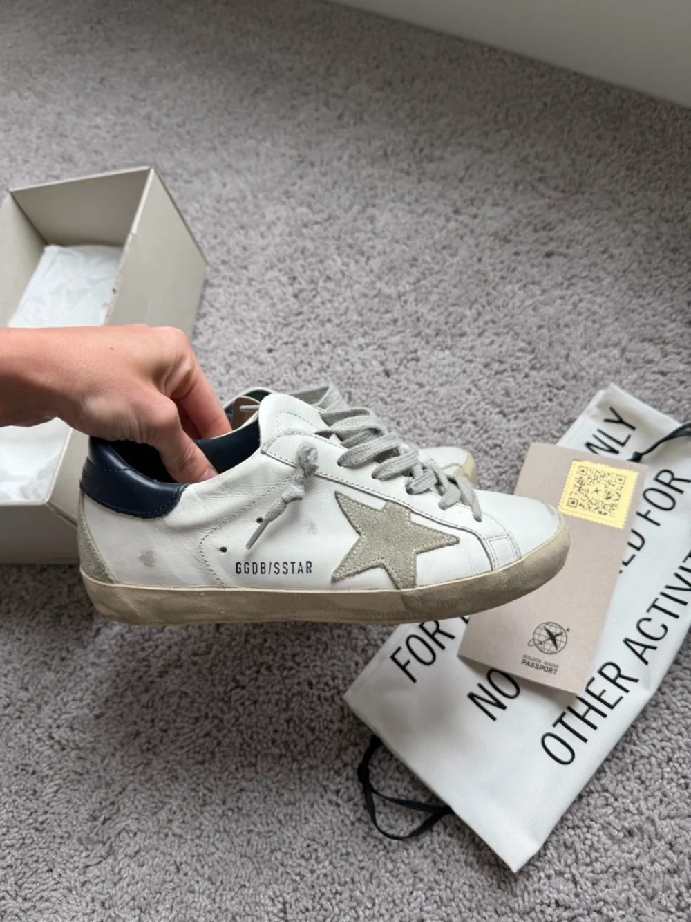 Golden Goose
Super-Star Low Top
Sneaker (Women) - Picture 3 of 8